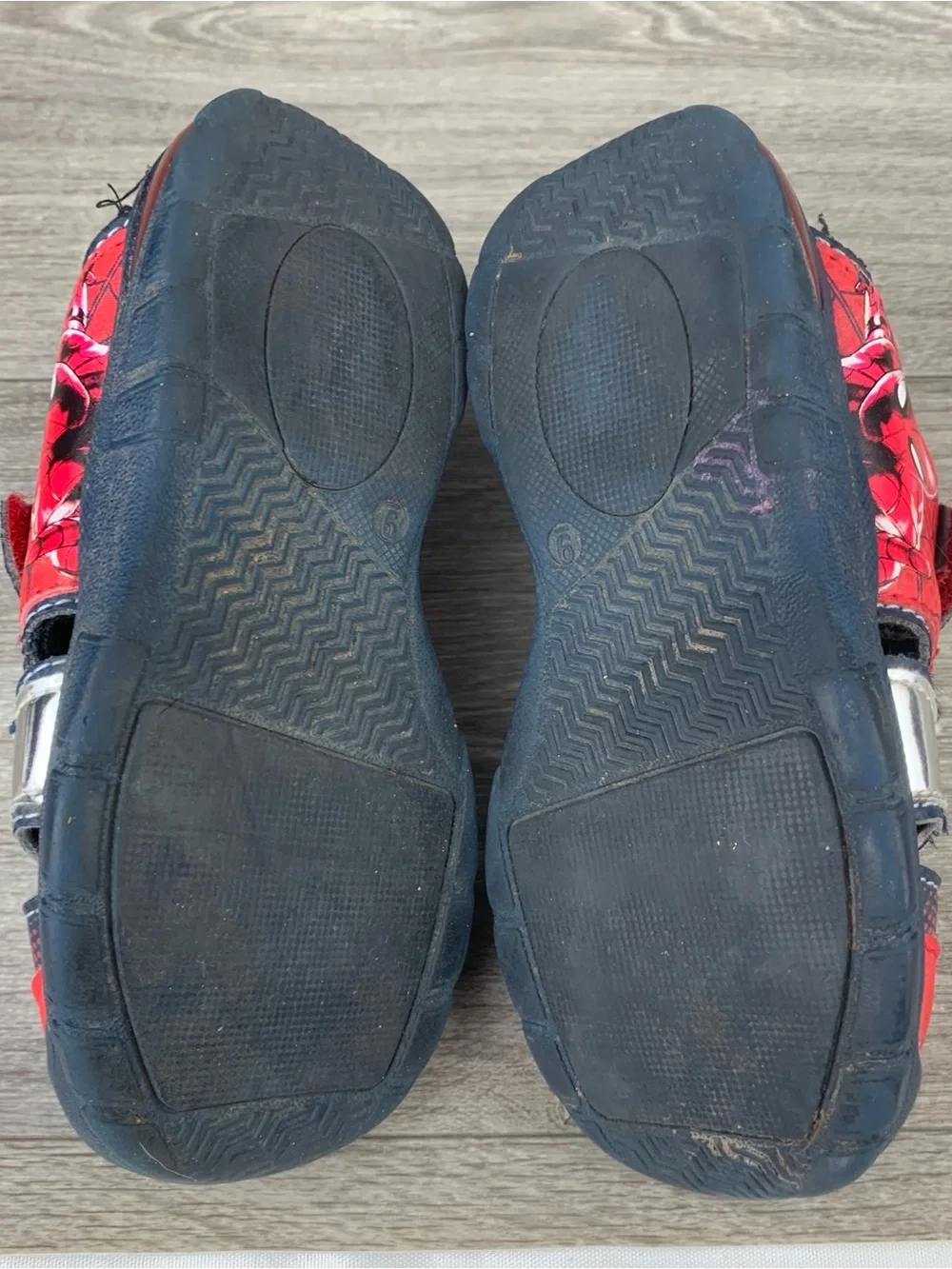Light Up Marvel Spider-Man Boys 9 Toddler Closed Toe Sandals Red Blue